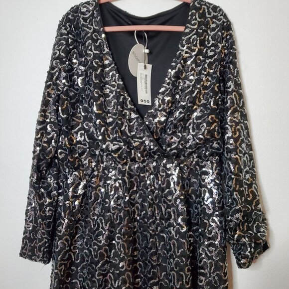 Boohoo Plus Size 16 Dress Felicity Sequin Wrap Skater Black - Picture 4 of 10